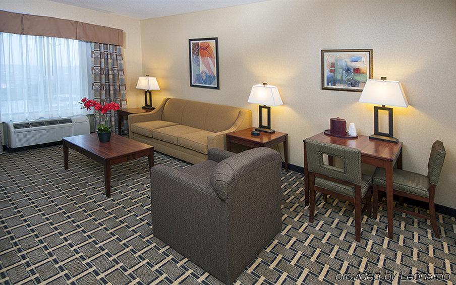 Holiday Inn Express Hotel & Suites Youngstown North-Warren/Niles By Ihg Habitación foto